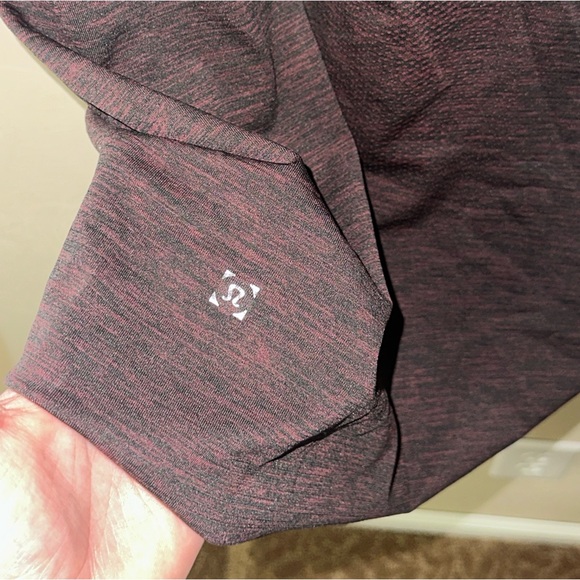 Lululemon Lot of 3 T Shirts - Picture 9 of 14